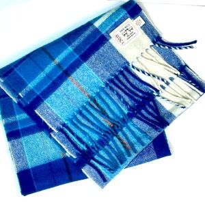 Vtg AVACO The Mill 100% New Wool Blue Plaid Wool Scarf Made in Ireland Excellent